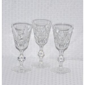 Vintage crystal Cut Glass Star of Edinburgh Scotland wine glasses x-3